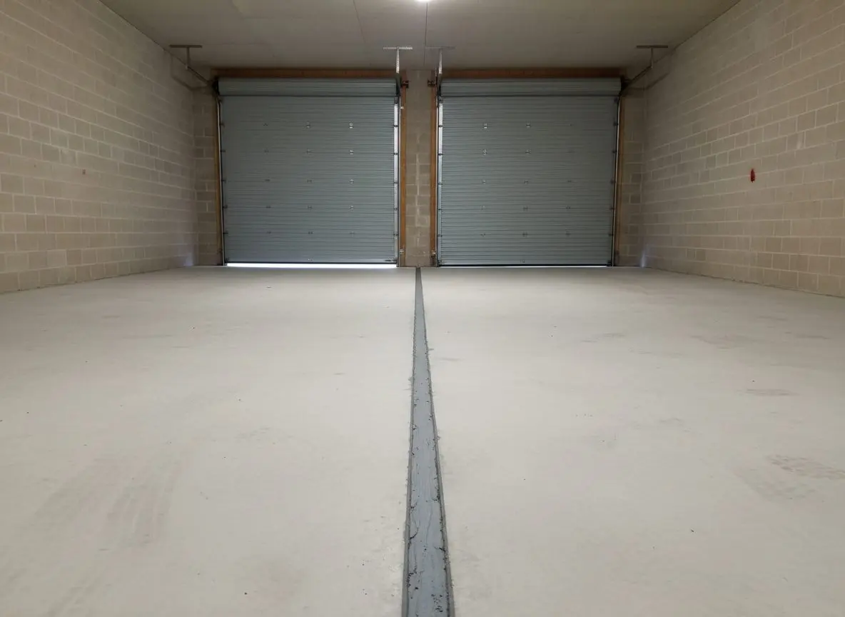 Garage slab crack injection in Jacksonville